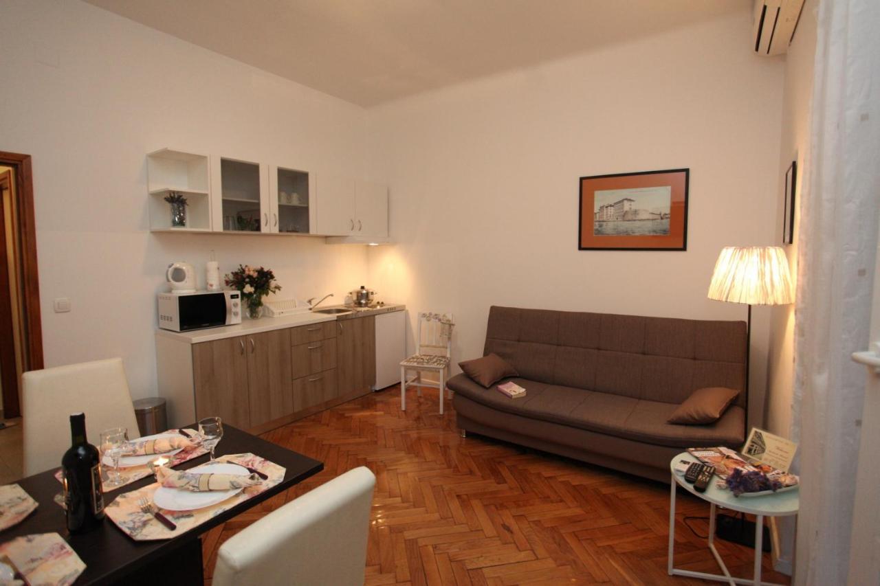 Vincent Apt. In Old Town Centre ザダル エクステリア 写真